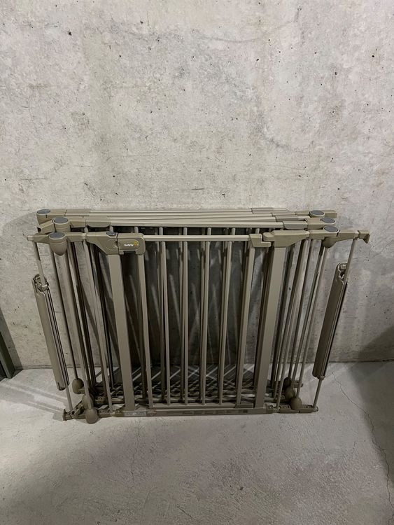 Autres: Safety 1st Modular Gitter 5 mit Verlängerungen – D'occasion à Erlenbach ZH par Geo-vT 1