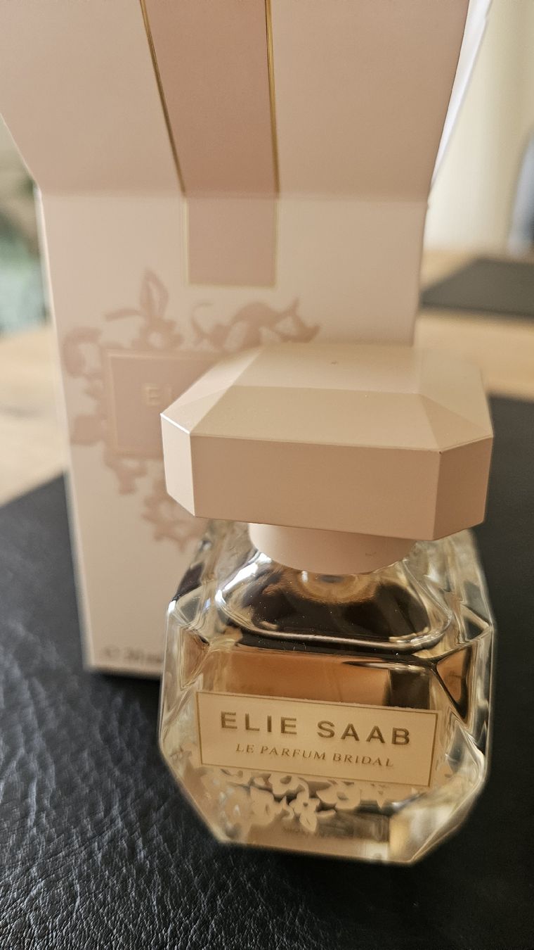 Elie Saab Parfum & Eau de Toilette: Elie Saab - Le Parfum Bridal – Neu (gemäss Beschreibung) aus Aarau von OnlyGoodStuff