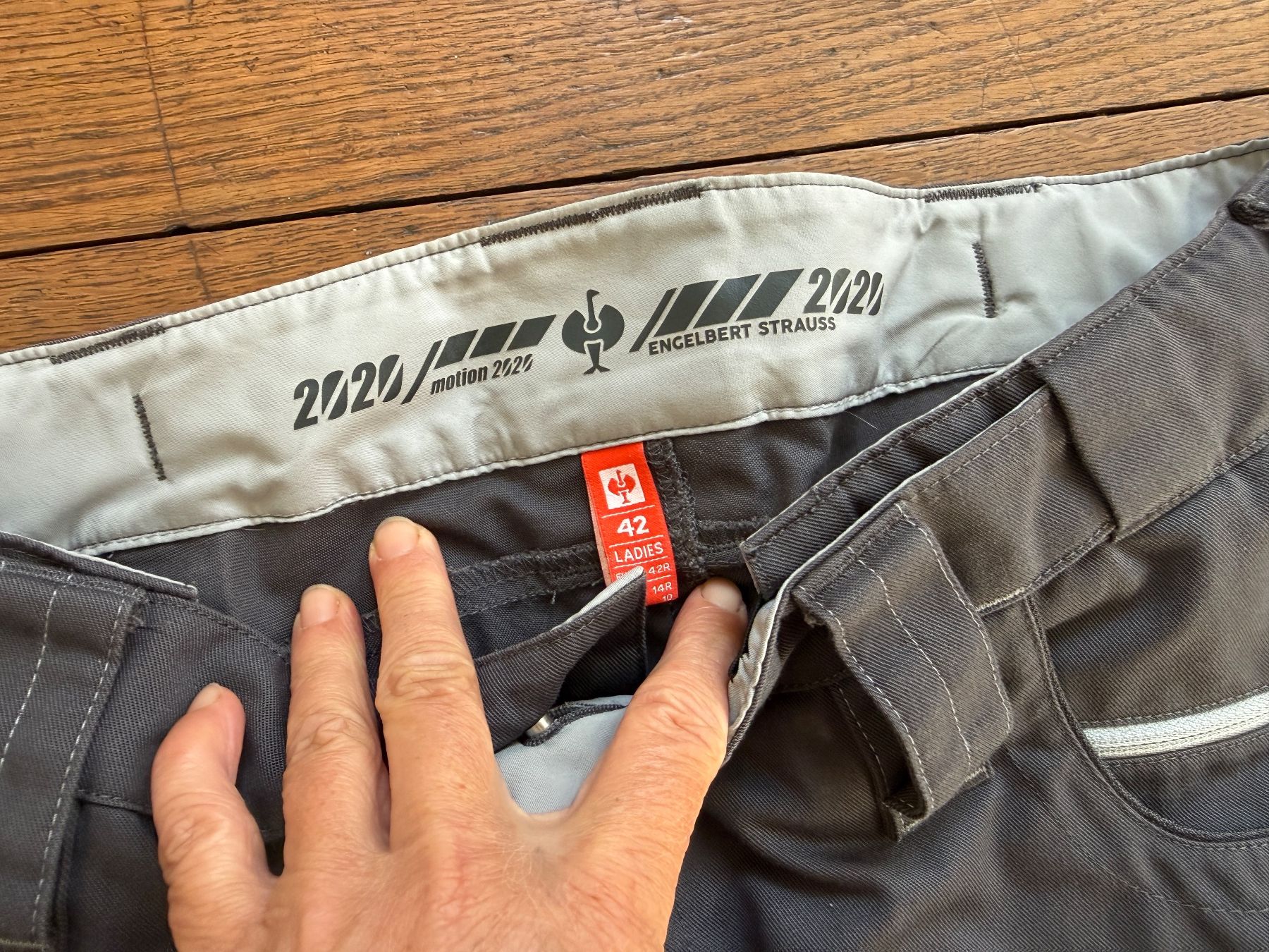 Engelbert Strauss Pantaloni: Damen Engelbert Strauss Grösse 42 Hose motion 2020 – Usato da Ennetbaden venduto da mapa05 1