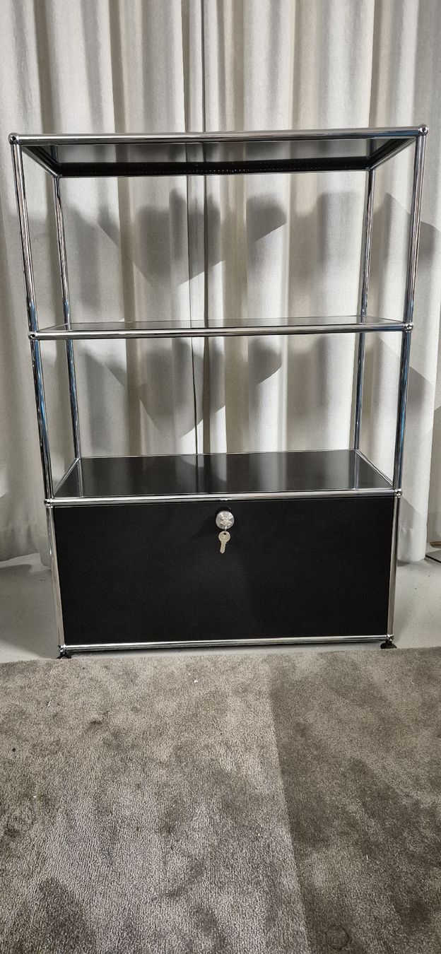 USM Scaffali: USM Haller Regal, schwarz, Top Zustand! – Usato da Meilen venduto da COSTA_ABC 3
