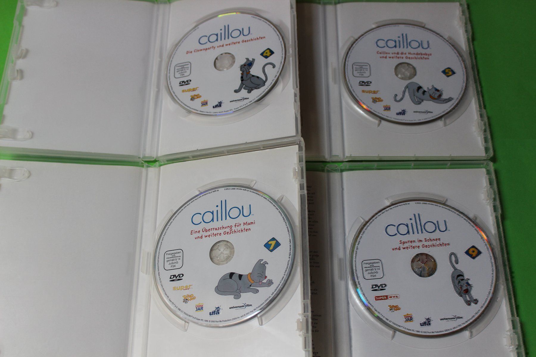 Tutti i DVDs: CAILLOU 4DVDs – Usato da Tübach venduto da JamesStone 4