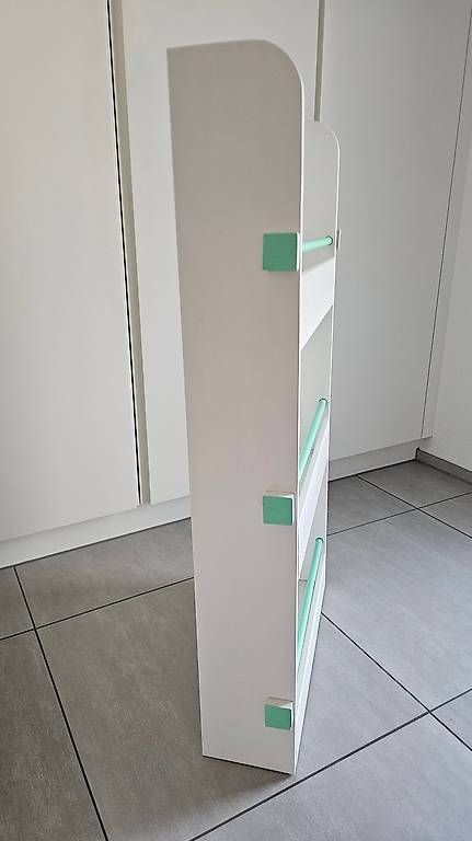 Scaffali: Kinderbücherregal – Usato da Othmarsingen venduto da svetze 1