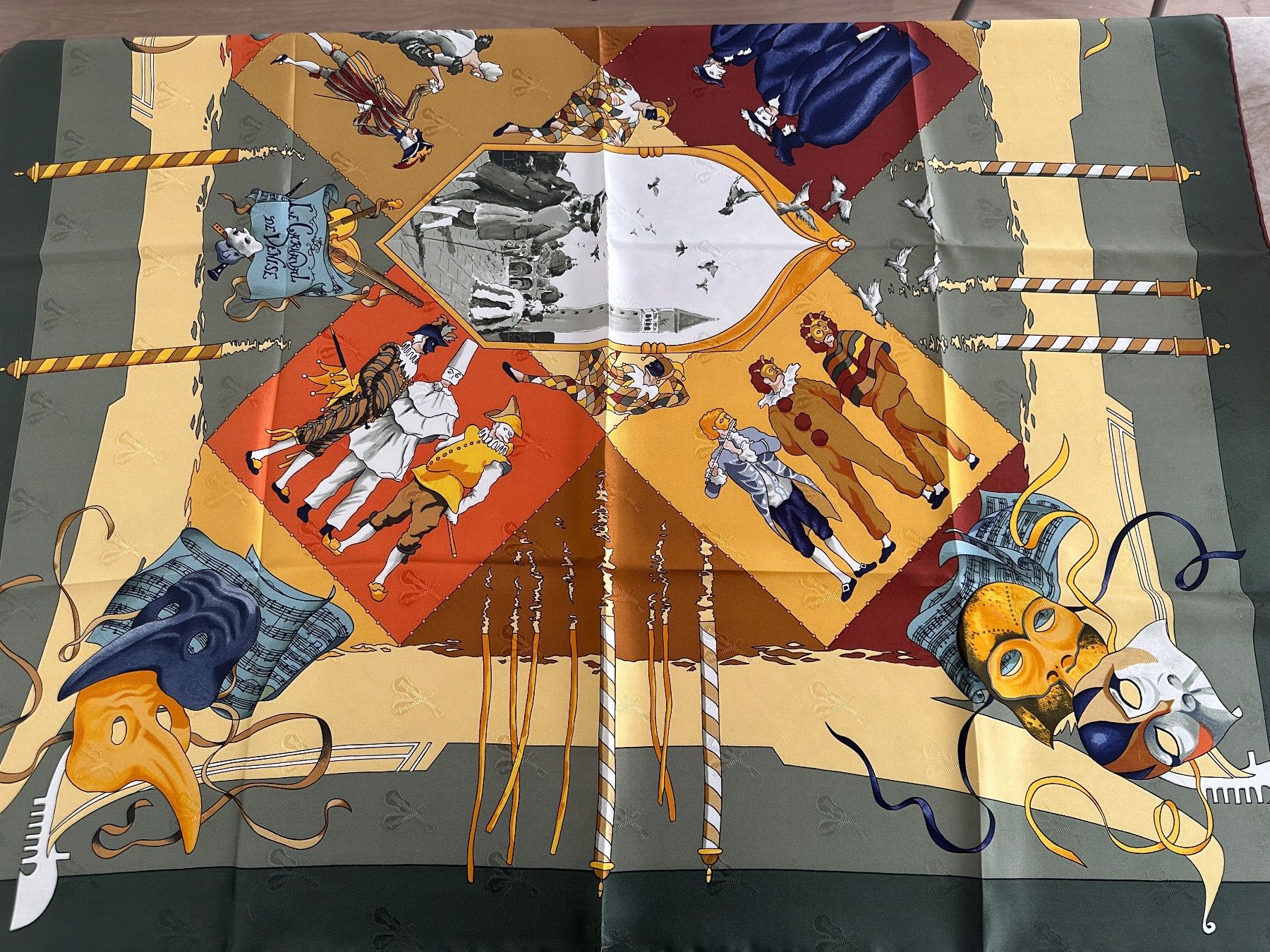 Hermès Foulard & Sciarpe: Hermes Foulard – Nuovo (secondo la descrizione) da Bülach venduto da Alevinc 5