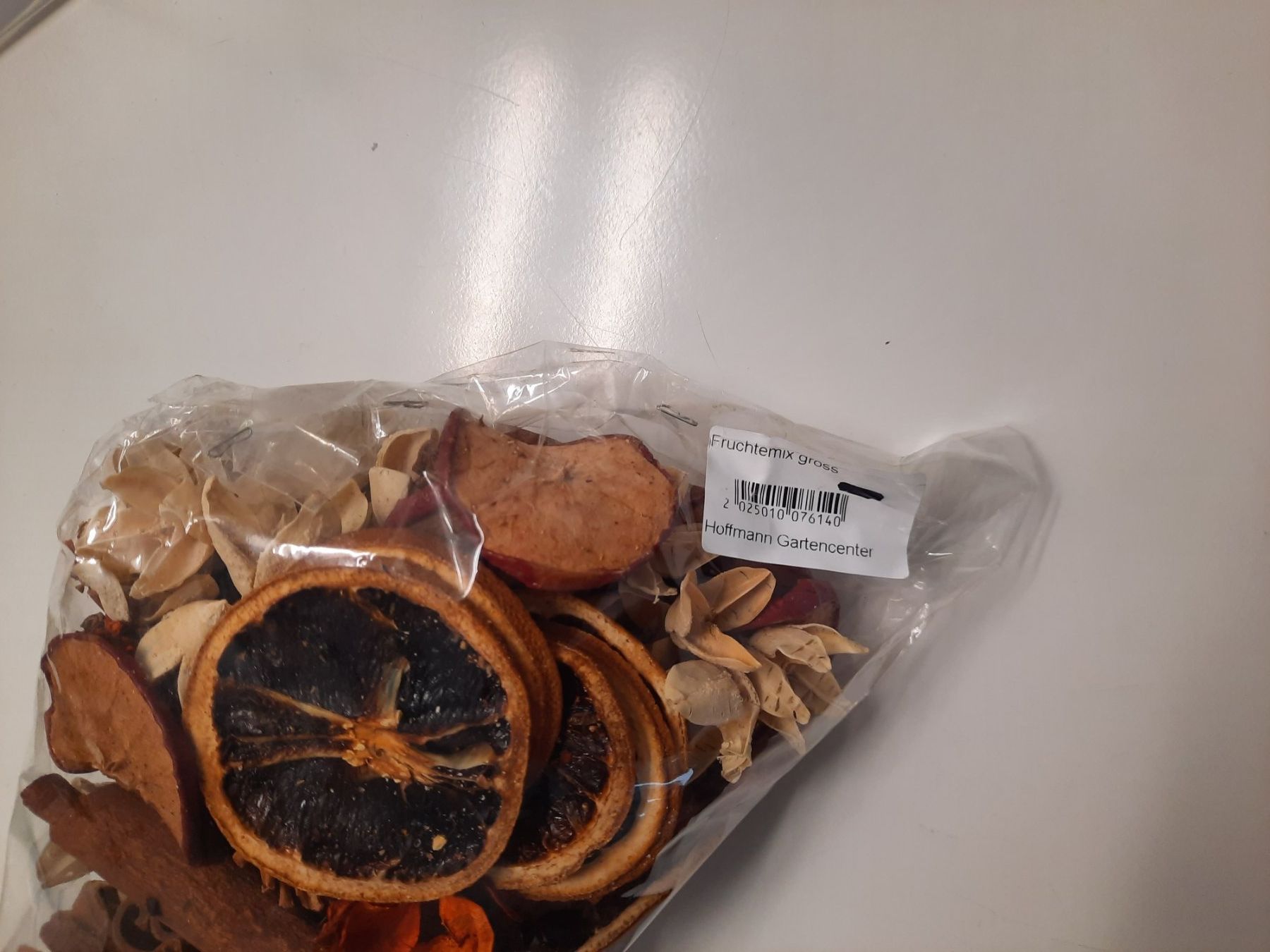 Alle Dekorationen: Früchtemix Dekoration – Gebraucht aus Zürich von ONVA-RE-USE 4