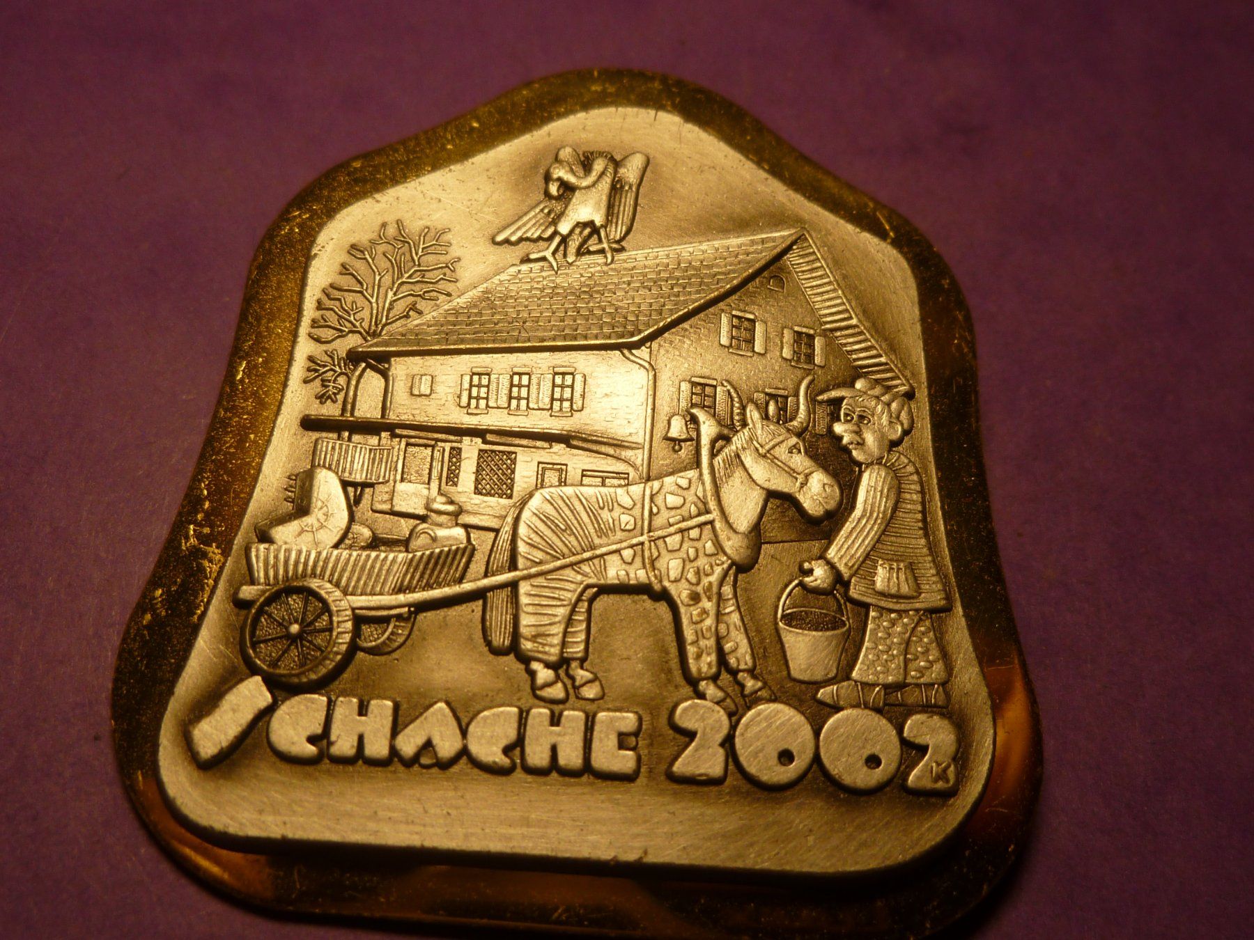 Plaketten & Abzeichen: SCHACHE 2002 GOLD – Gebraucht aus Ried (Muotathal) von Mandarin02