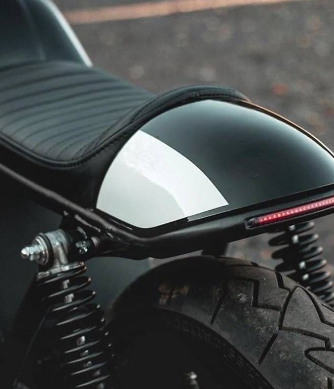 Honda Strasse: Cafe Racer Umbau Honda CB750F – Gebraucht aus Volketswil von Riello01 2