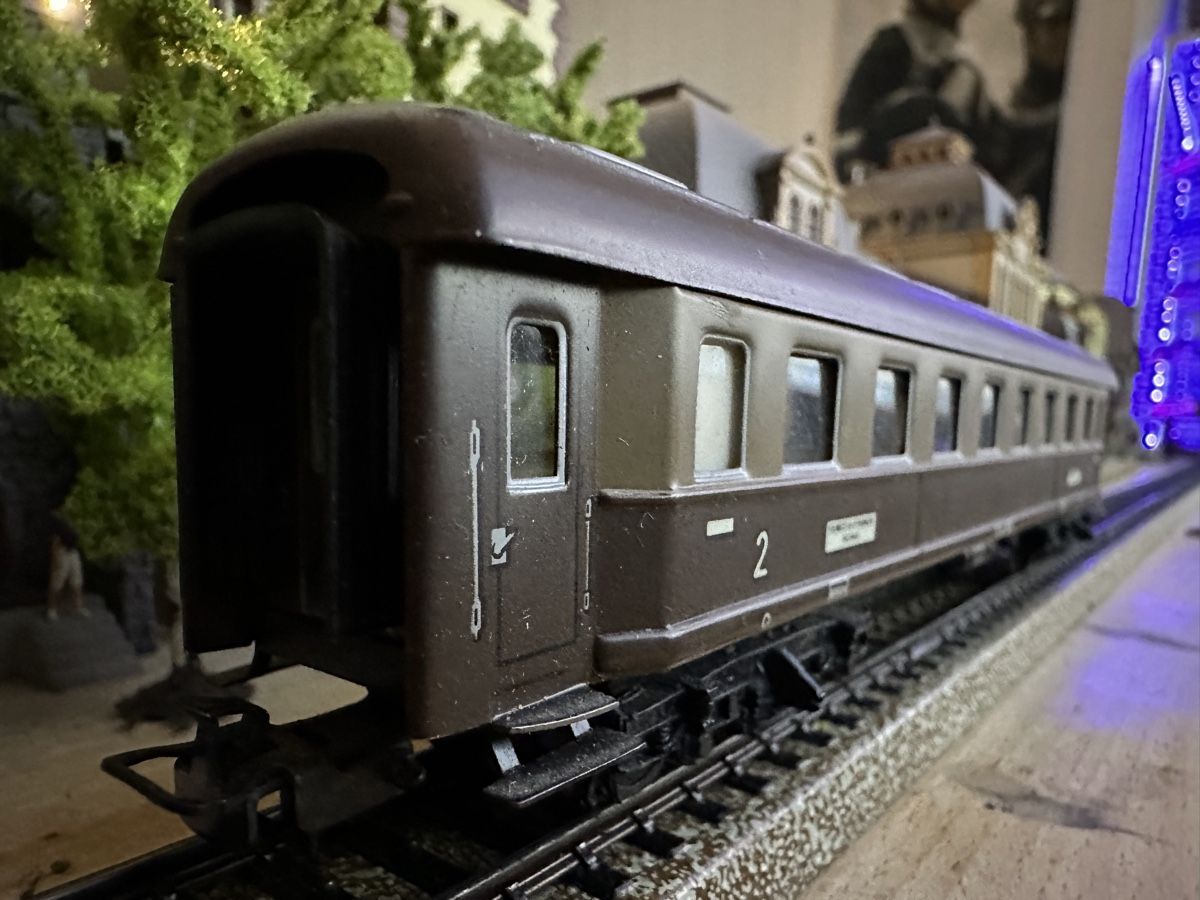 Märklin Modellini di ferrovie: Märklin 4036 FS Personenwagen – Usato da Lupsingen venduto da New-Haven