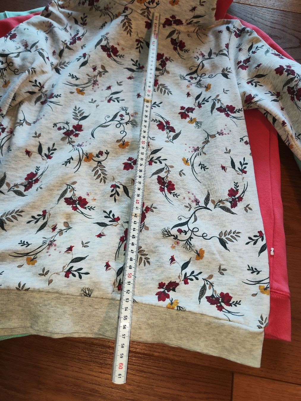 Maglioni & Felpe: 3er Set Hoodies/Kapuzenpullis, Grösse M – Usato da Kriens venduto da KleineD 5