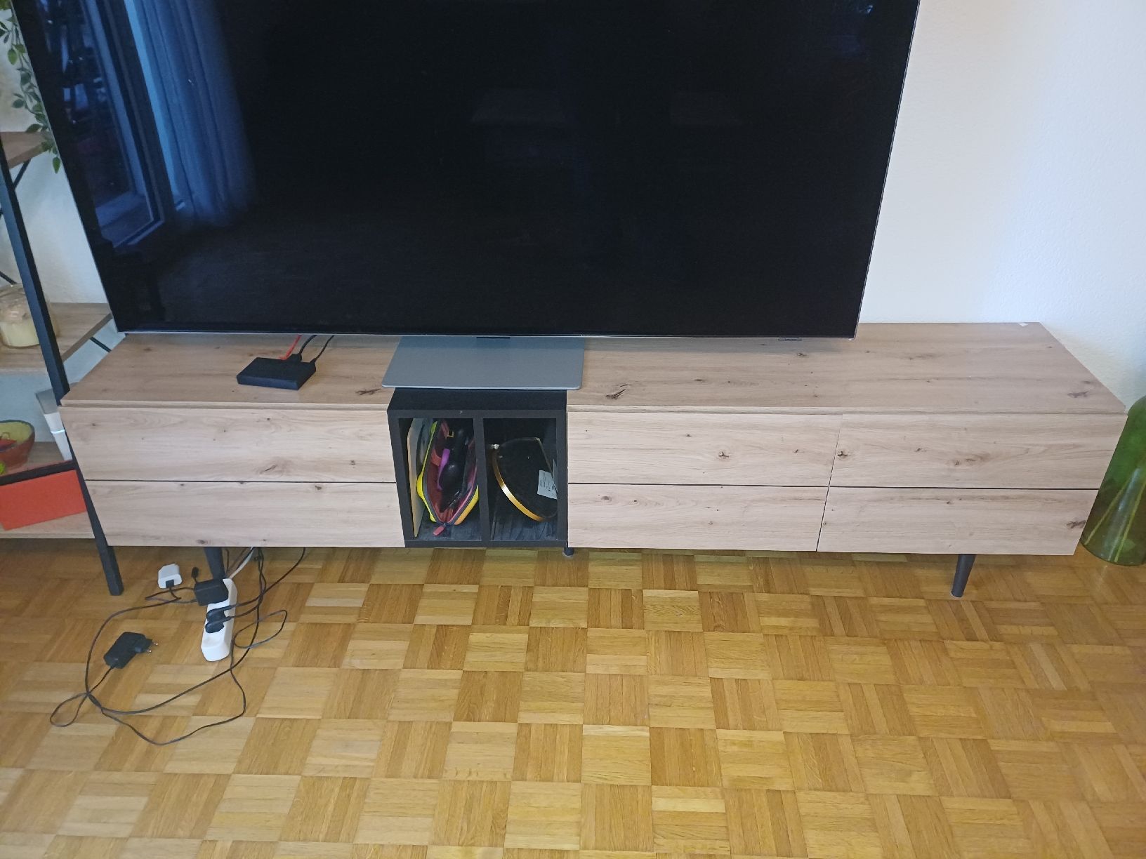 Pfister TV Möbel: TV Möbel – Neu (gemäss Beschreibung) aus Bülach von pap_cc7p 1