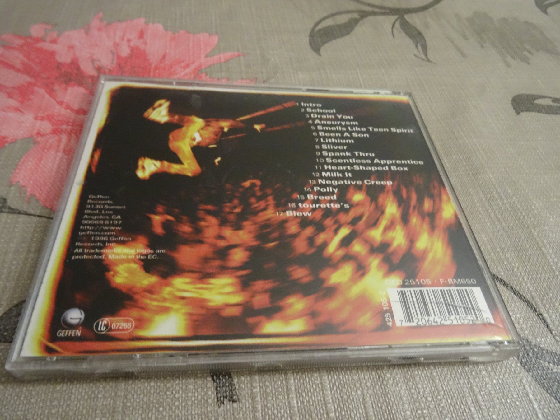 CD: Nirvana - From the Muddy Banks CD - – Usato da Olten venduto da Disc-Ausverkauf 1