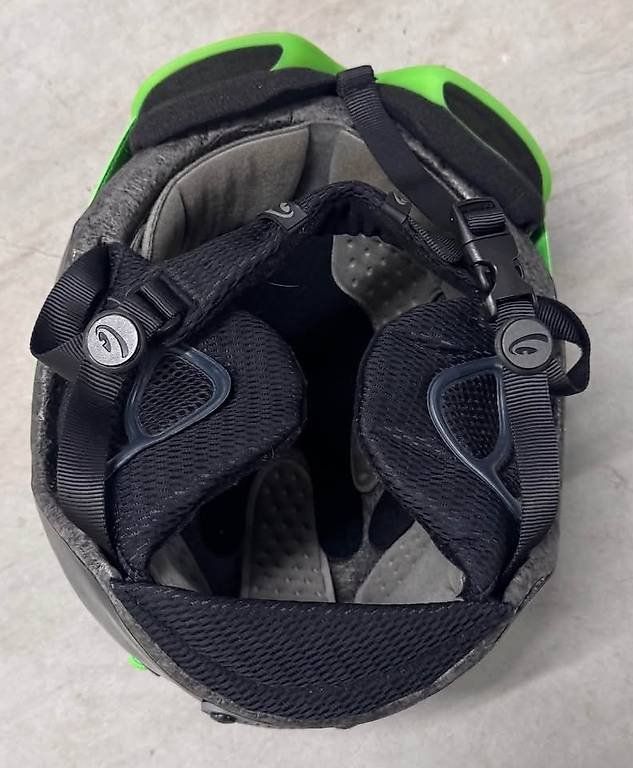 Casques: Skihelm + Brille (Giro) – D'occasion à Ottenbach par j_m_y5ct 1