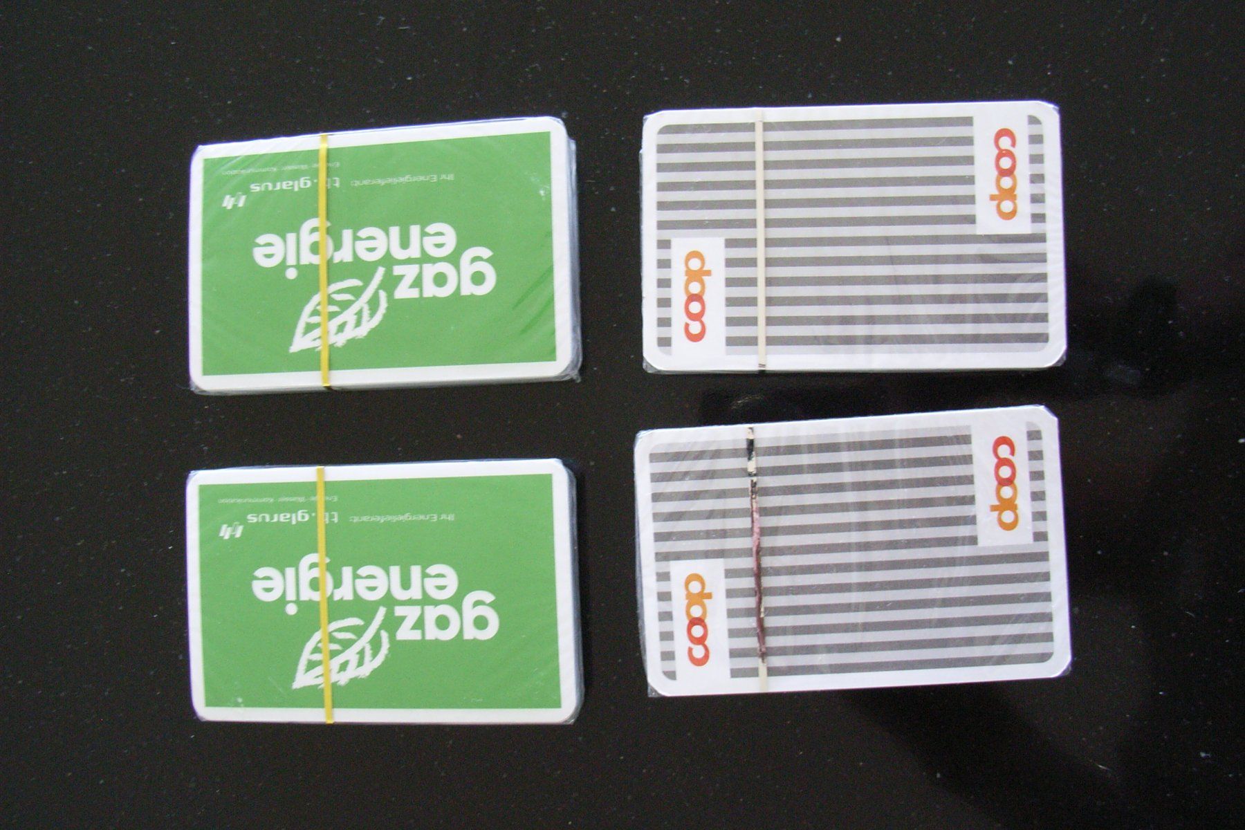 Giochi: Spielkarten 4 Sets – Nuovo e nell'imballaggio originale da Zürich venduto da splux 1