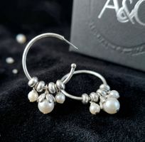 Elegante Creolen mit Perlen Design - A&C neu