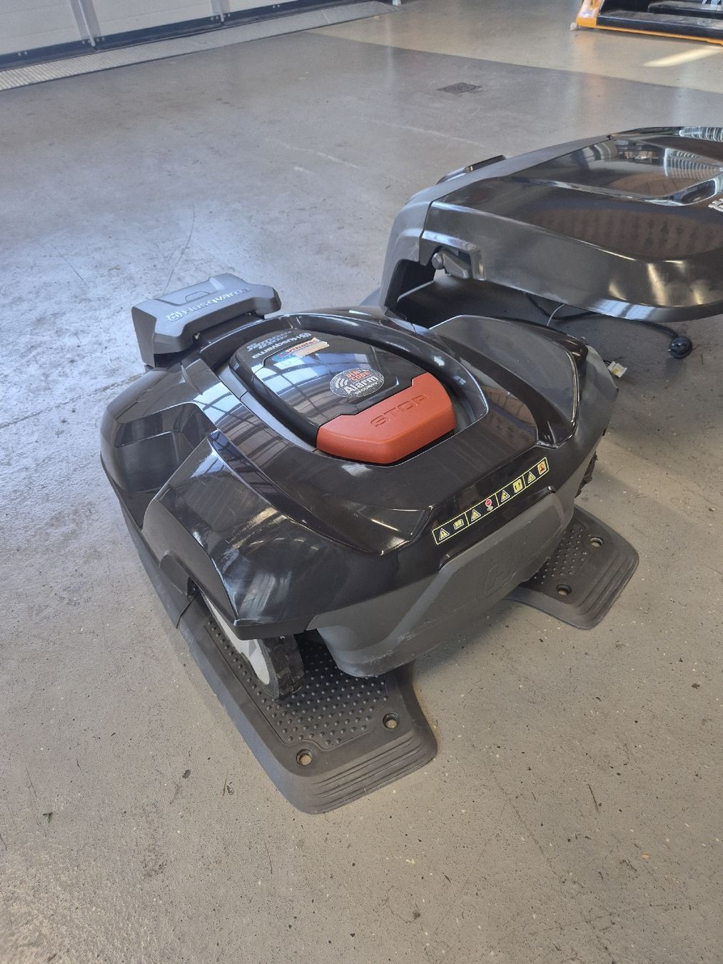 Husqvarna Rasenmäher: Mähroboter Husqvarna automower 420 – Gebraucht aus Flums von BartholetFlumsAG 2