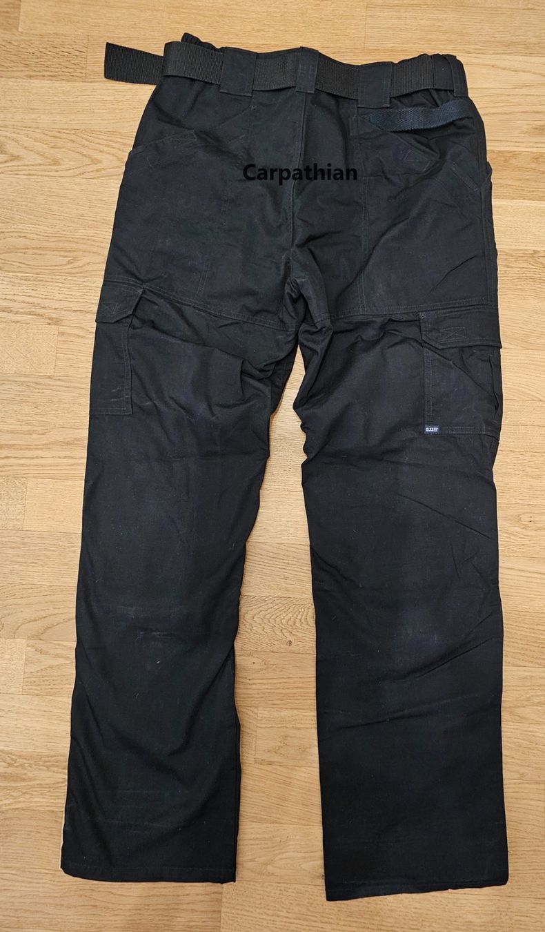 Pantaloni: 5.11 Einsatzhose/Arbeitshose, Gr. 48 **TOP ANGEBOT** – Nuovo (secondo la descrizione) da Unterlunkhofen venduto da Carpathian 1