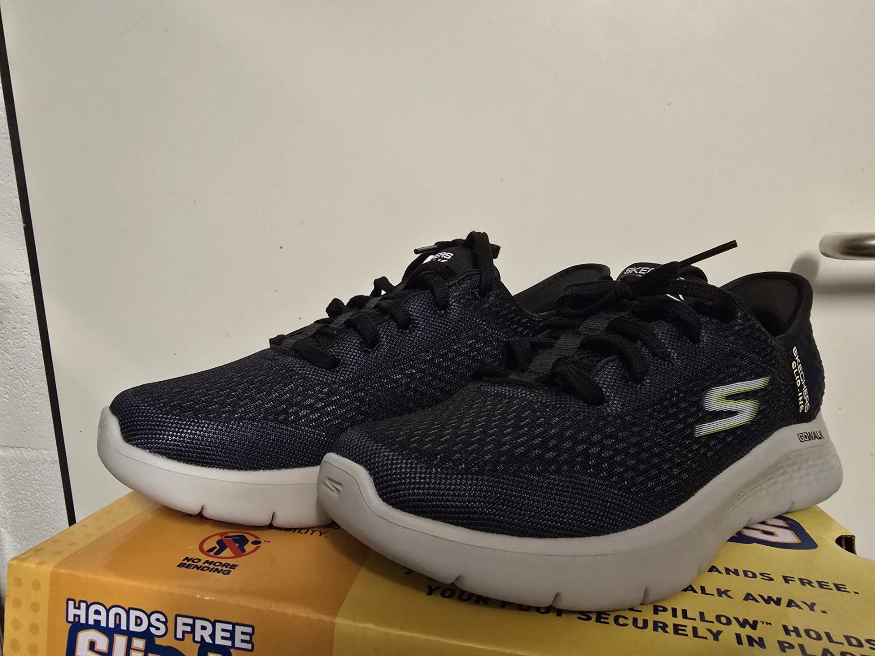 Skechers Scarpe da uomo: SKECHERS Slip Neu Originalverpackung – Nuovo e nell'imballaggio originale da Wil SG venduto da SER2