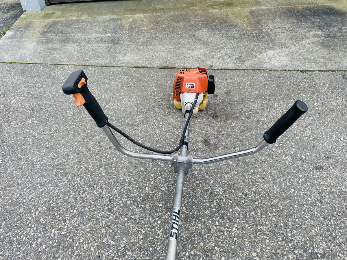 Stihl Tutti gli attrezzi: Rasentrimmer Stihl FS 74 – Usato da Würenlos venduto da Shop_Shop 1
