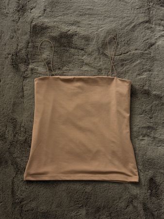 Sommer Top mit Spaghetti Träger Beige