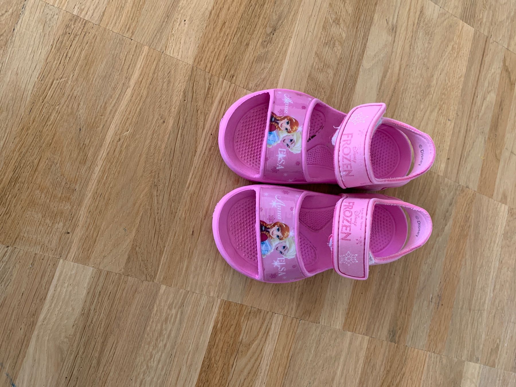 Scarpe per ragazze: Badeschlappen – Usato da Sissach venduto da Hippo200