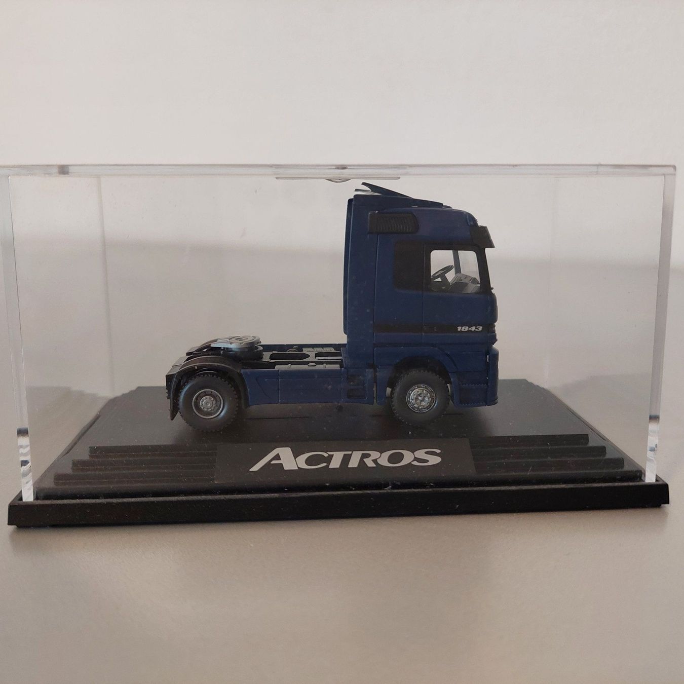 Wiking Modellini d'auto: Actros  sattelschlepper wiking – Usato da Seon venduto da man78