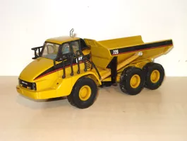 CAT 725 Knickdumper