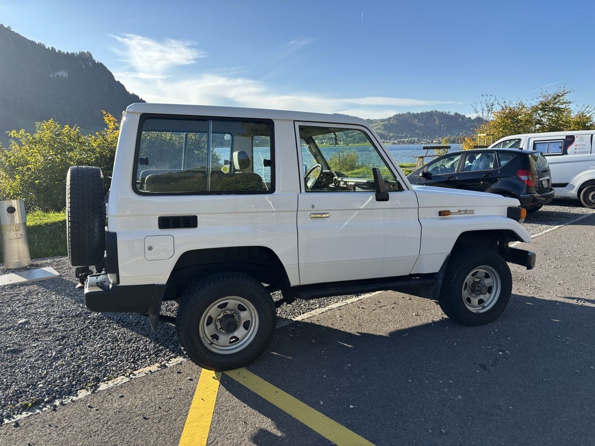 Toyota Automobili: Toyta Landcruiser HZY 70 – Usato da Unteriberg venduto da Rini54 3