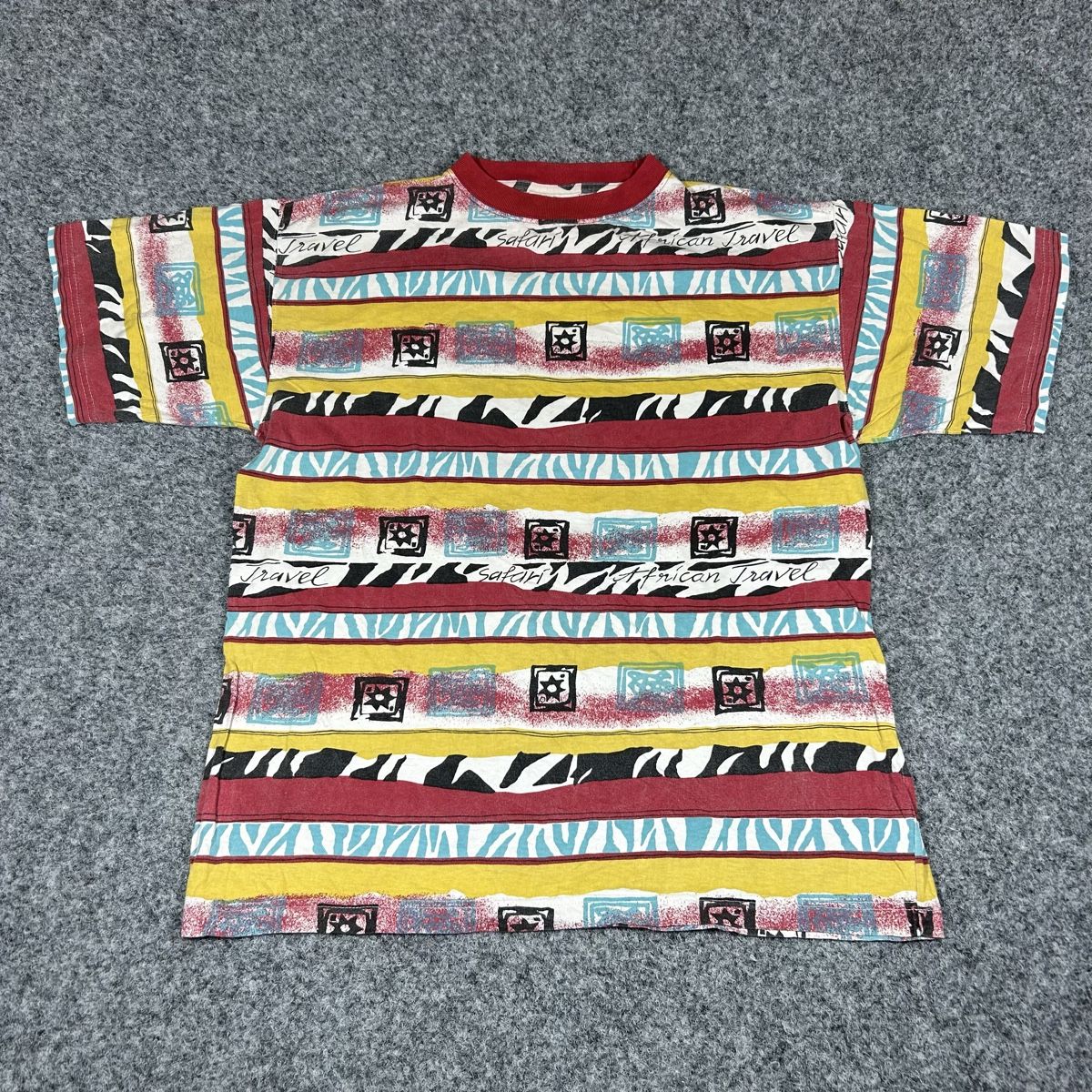 T-shirt: Vintage graphic shirt  – Usato da La Sagne NE venduto da Matlasape