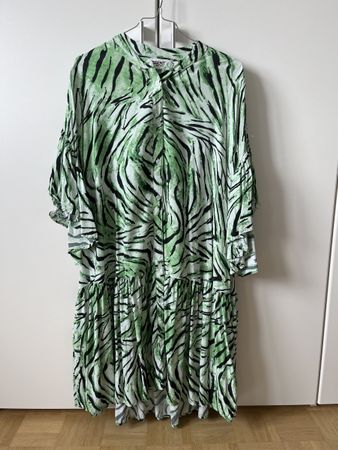 Essentiel Antwerp Kleid grün Zebra Gr. S neuwertig