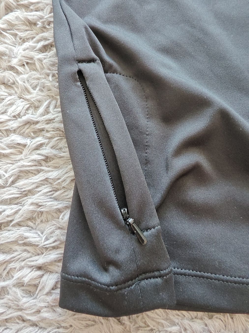 New Balance Top: New Balance Tank Top – Usato da Pieterlen venduto da Saemelili 5