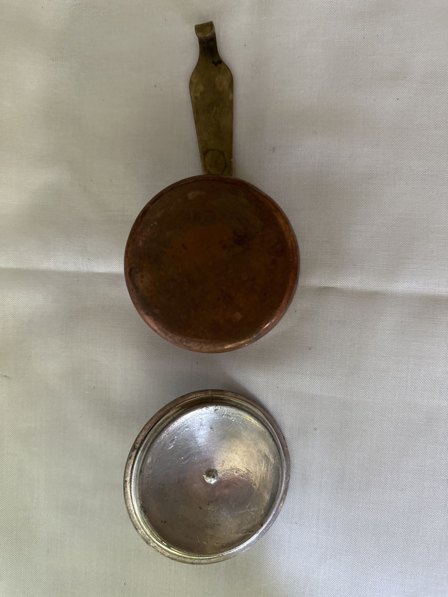 Padelle: Antikes Kupferpfännchen mit Deckel & Messinggriff Vintage  – Usato da Zürich venduto da Chaeffeler 2