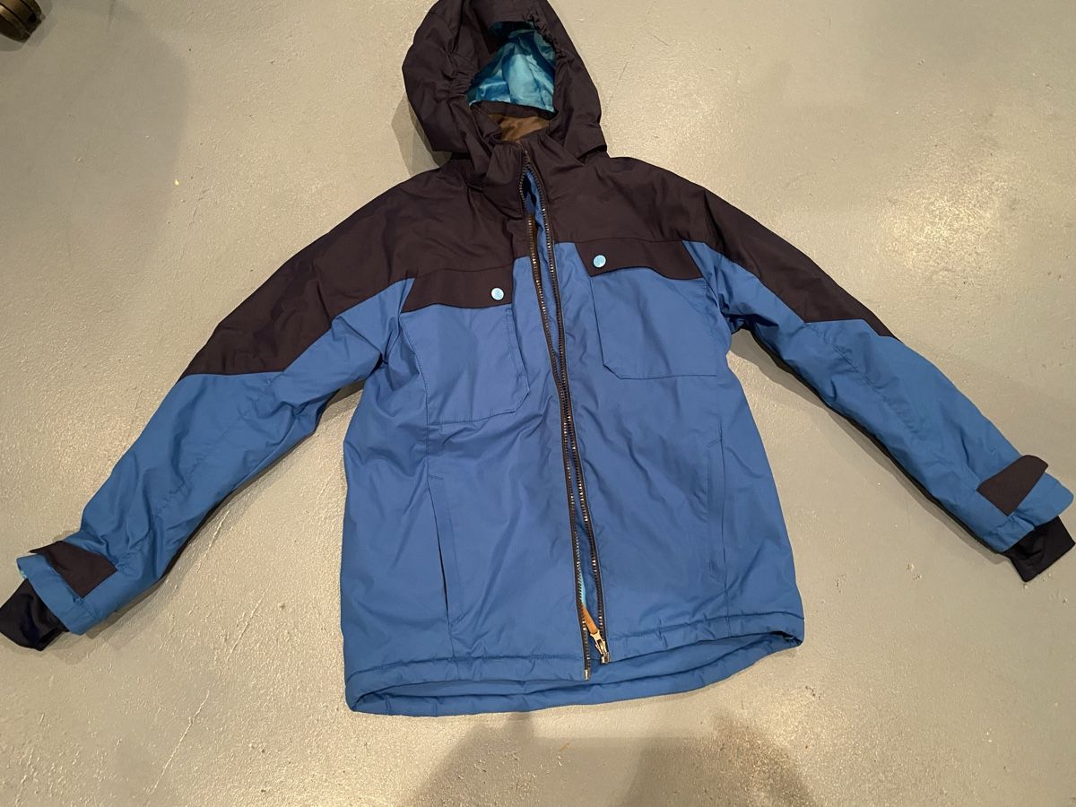 H&M Giacche & Cappotti: Winterjacke von H&M, Gr. 152 – Usato da Dornach venduto da Dlimi