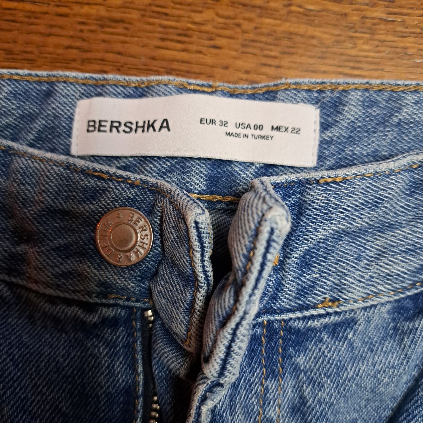 Bershka Jeans: Jeans Bershka – Usato da Zollikofen venduto da selanaj 4