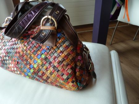 Leder Tasche SYSTYLE  echt Copiright Bunt