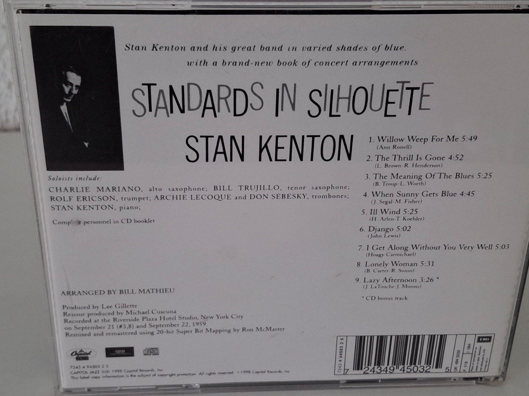 CDs: CD Stan Kenton  - Standards In Silhouette Jazz – D'occasion à Aarberg par Jackup1 1