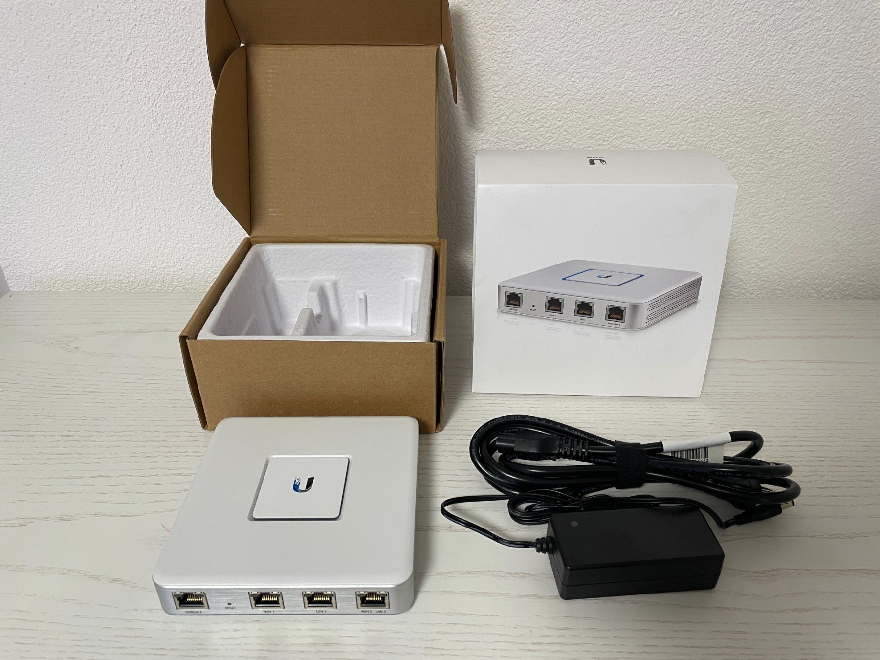 Firewall: Ubiquiti UniFi Security Gateway USG – Usato da Gettnau venduto da f10s6n