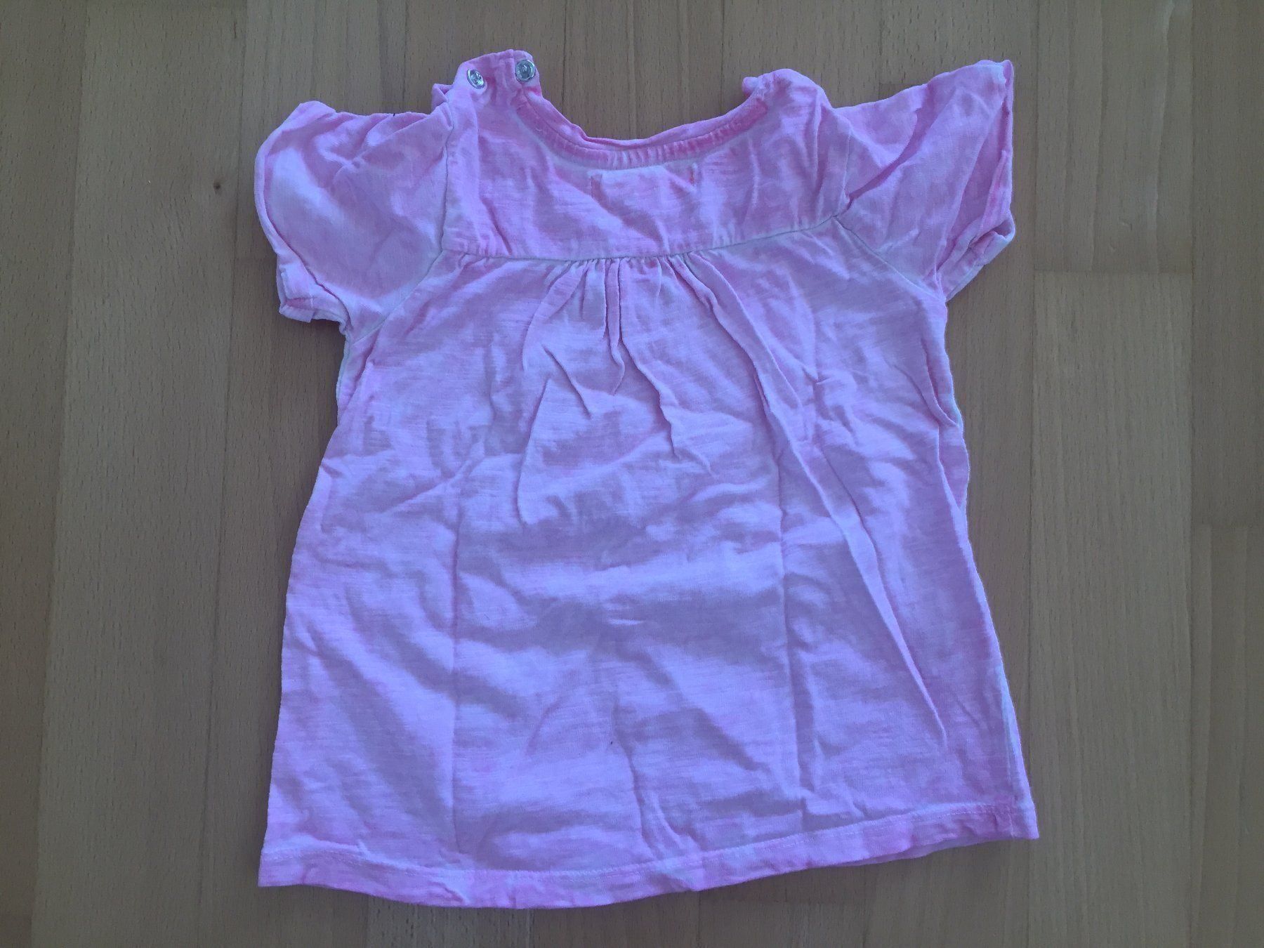 Camicette, T-shirt & Top: T-Shirt kurzarm rosa – Usato da Muttenz venduto da Juvenile33 3