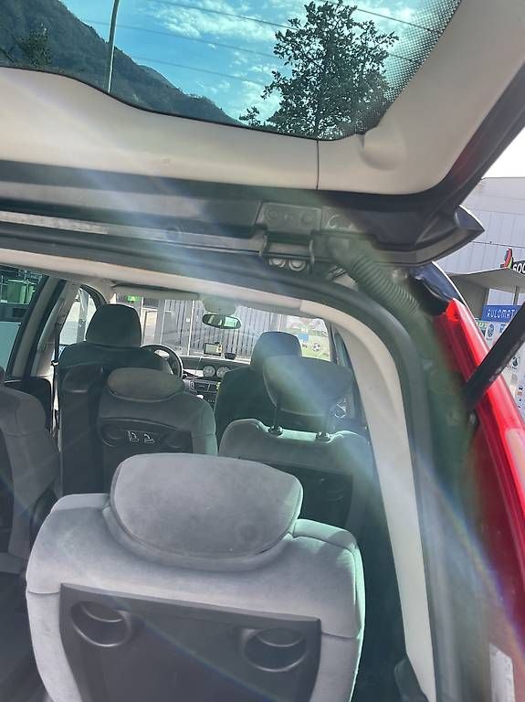 Citroën Automobili: Citroen c8, (2.0HDI)cambio automatico – Usato da giubiasco venduto da gigi082 4