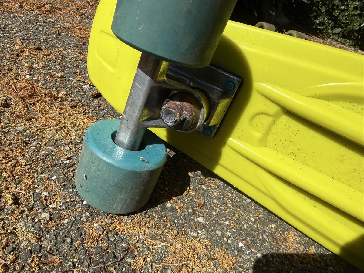 Skateboards: Cooles Skateboard  – Usato da Solothurn venduto da var002 3
