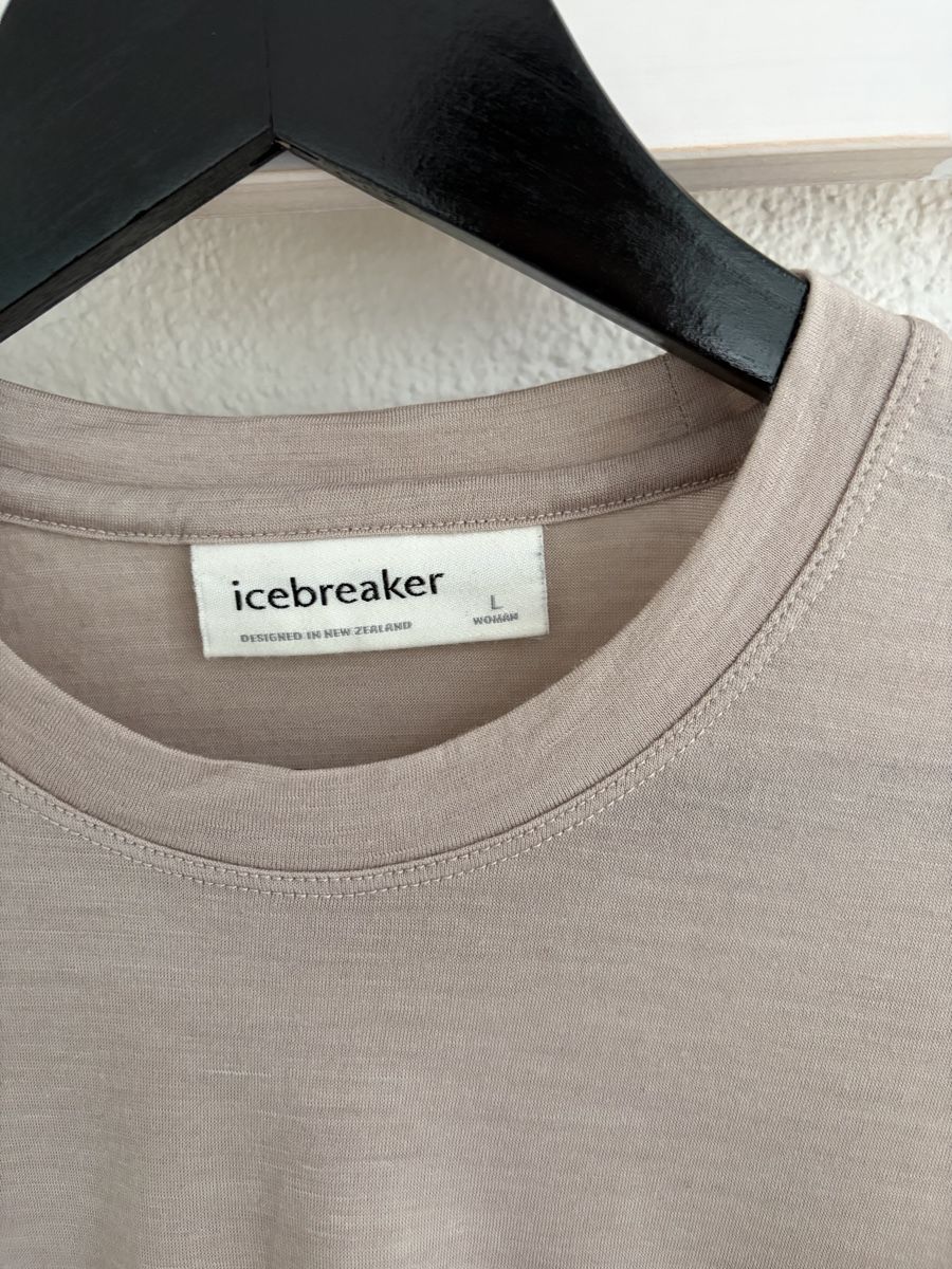 Icebreaker T-Shirts: Damen Icebreaker Shirt – Gebraucht aus Gonten von hauteli 1