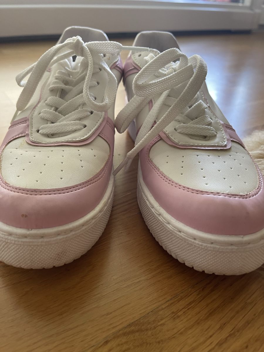 Scarpe da donna: PrimaDonna Sneaker rosa/weiss Gr. 37 – Usato da Rüschlikon venduto da Lajniii 7