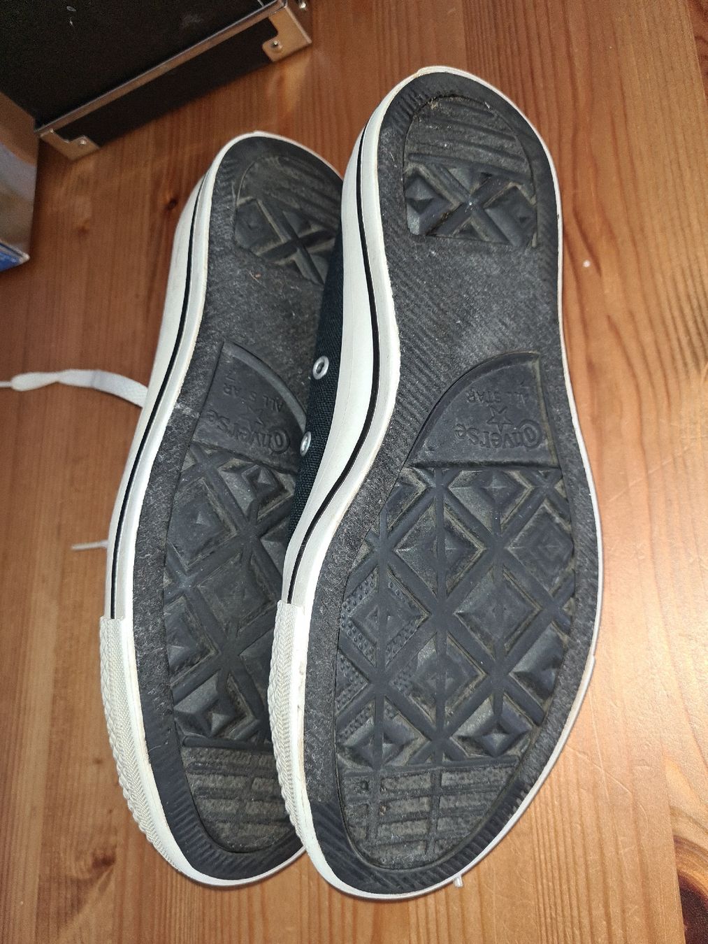 Converse Chaussures hommes: Converse Gr 40 – D'occasion à Horw par Mirii91 1