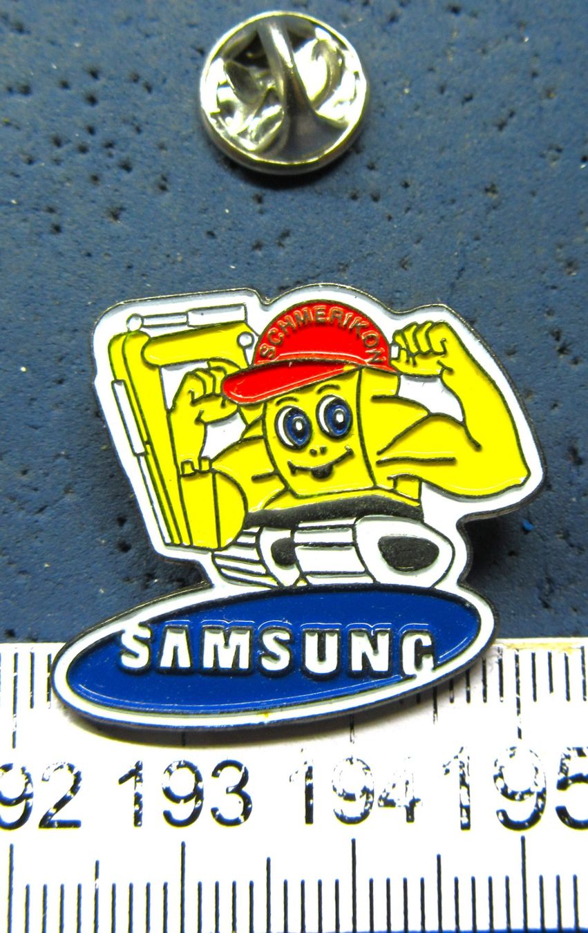 Samsung Plaketten & Abzeichen: SAMSUNG BAGGER PIN – Gebraucht aus Ettingen von Hausi4711