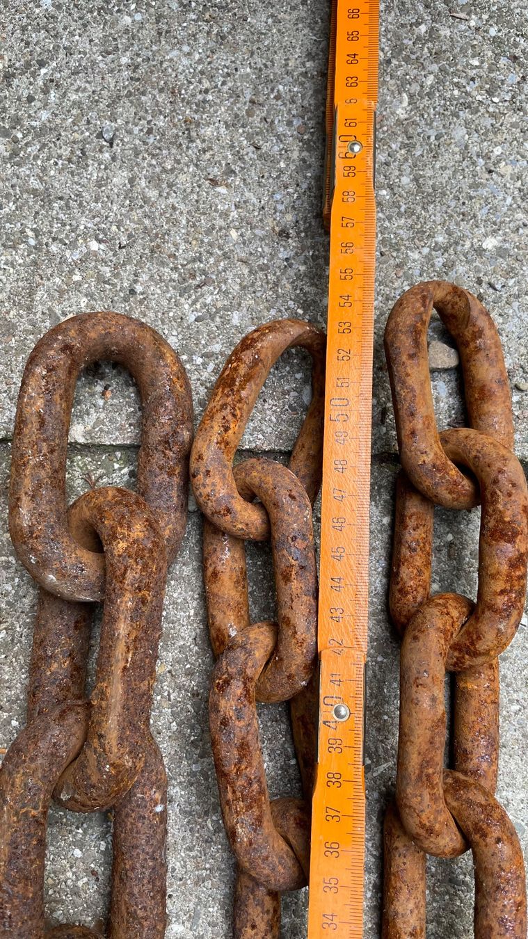 Alle Werkzeuge: Set Eisenketten – Gebraucht aus Bremgarten AG von Schussi 2