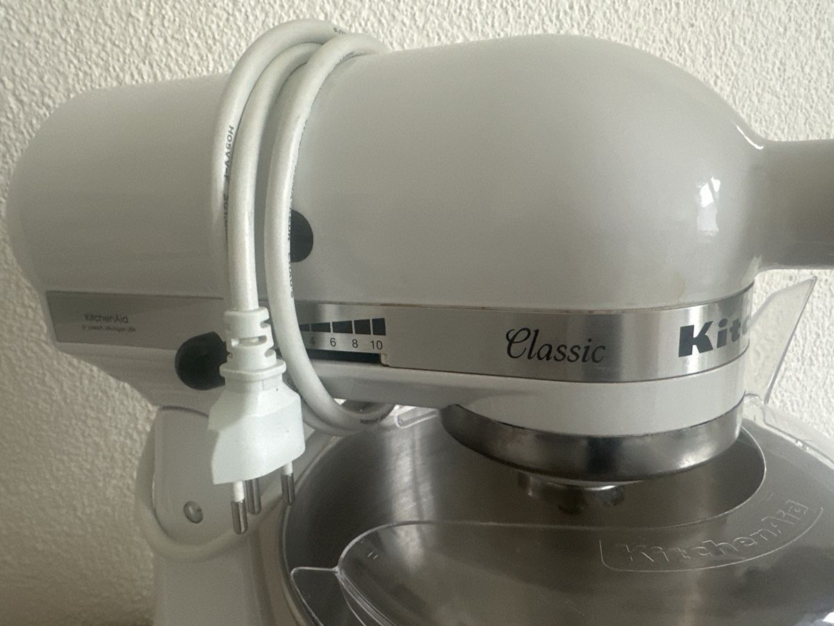 Kitchenaid Elettrodomestici da cucina: KitchenAid Classic Küchenmaschine + Zubehör – Usato da Frenkendorf venduto da Katrin02 1