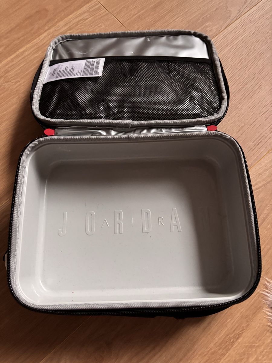 Kosmetikkoffer: Jordan Kulturtasche schwarz  – Gebraucht aus Weisslingen von Yuna123 1