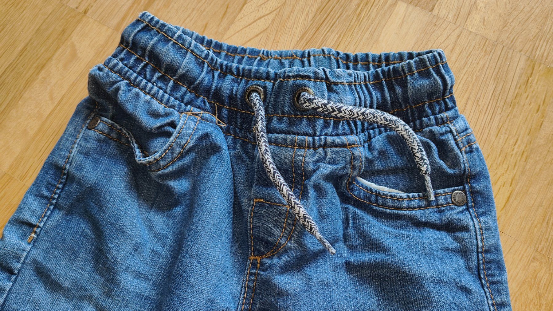 C&A Pantaloni: Jeans (Gr. 98) – Usato da Wädenswil venduto da adelimmat 1