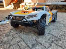 Ferngesteuertes Auto - Losi 5IVE-T2.0 V2