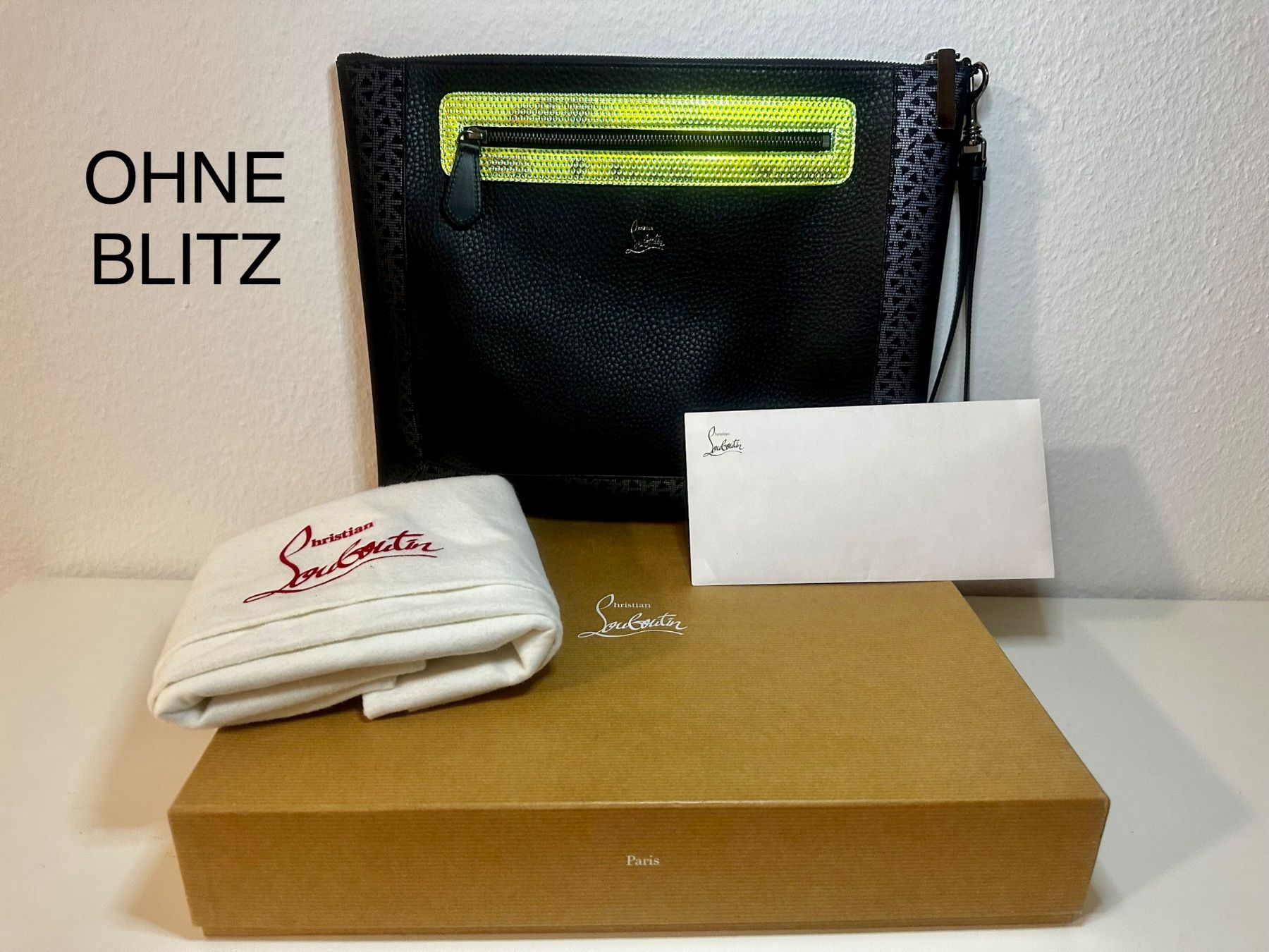 Christian Louboutin Borse: Original Christian Louboutin Peter Pochette – Nuovo e nell'imballaggio originale da Zürich venduto da swizzmember 3