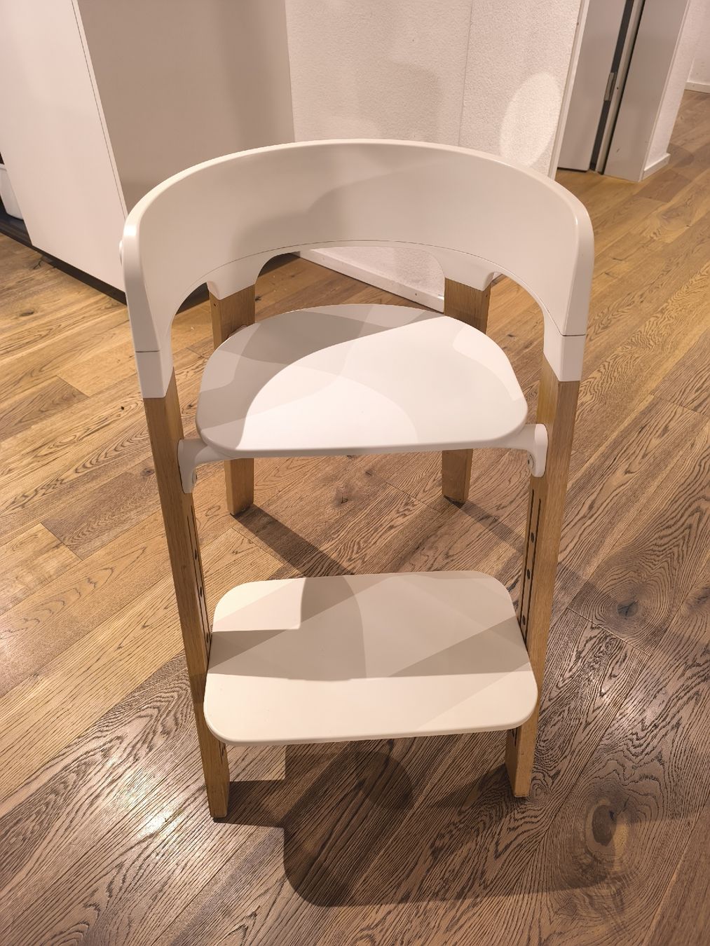 Stokke Seggioloni: STOKKE Steps Hochstuhl / Weiss, Eiche – Usato da St.Erhard venduto da felderline 1