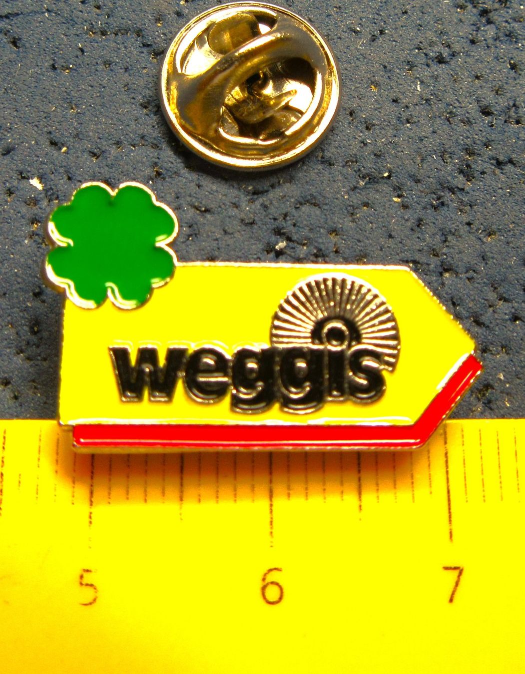Swiss Placchette & Badge: WEGGIS PIN – Usato da Ettingen venduto da Hausi4711
